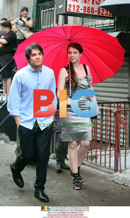 Gossip Girl Cast Members on Set