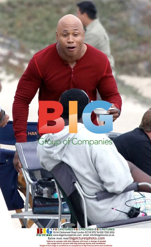 LL Cool J and Chris O'Donnell on NCIS set