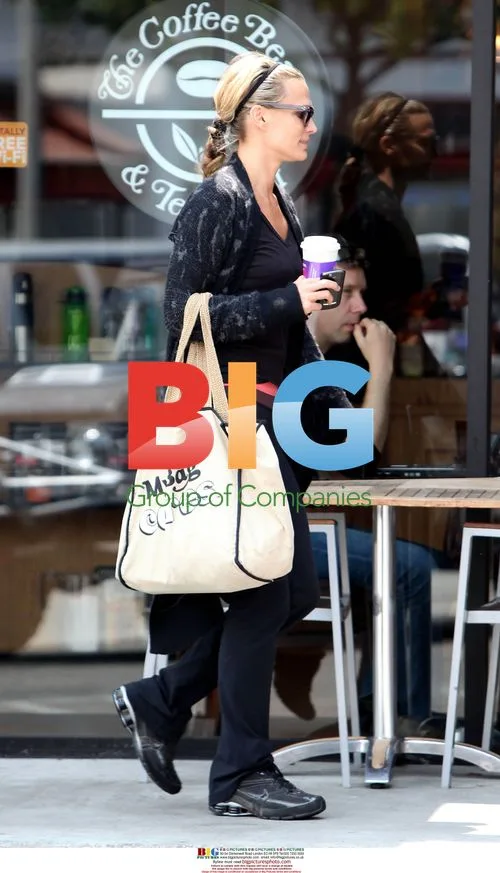 Molly Sims grabs coffee with friend in LA