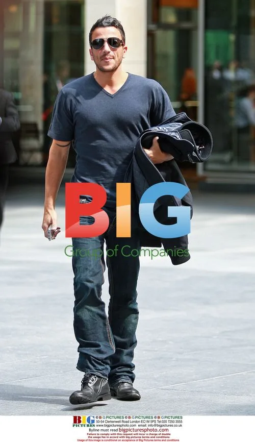Peter Andre out in London with brother