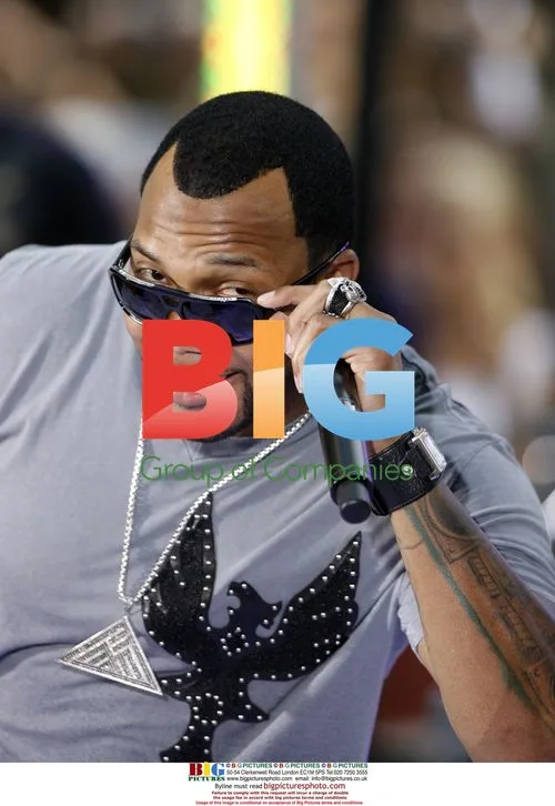 Flo Rida Performs on NBC Today Show