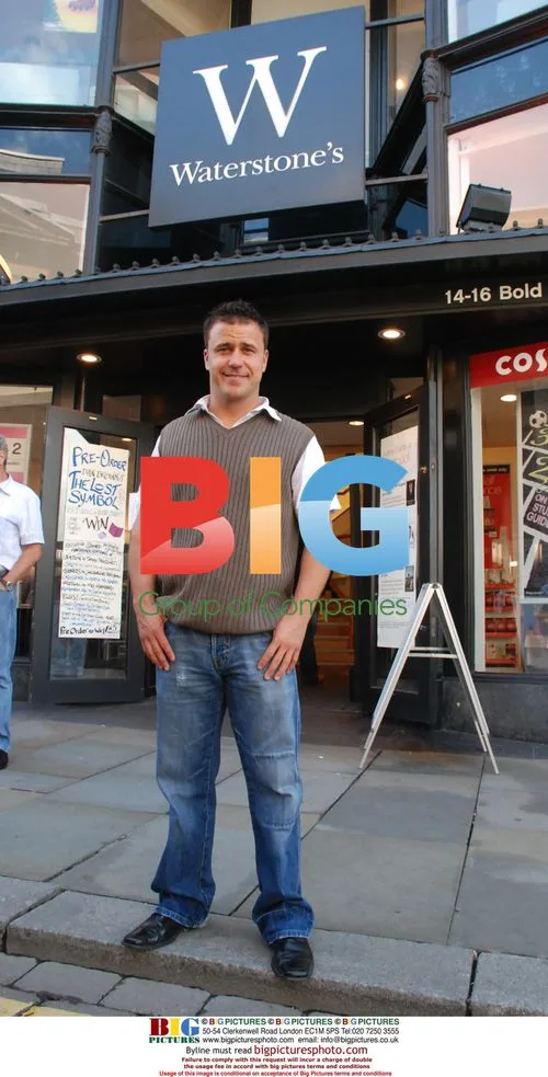 Craig Phillips signs book at Waterstones