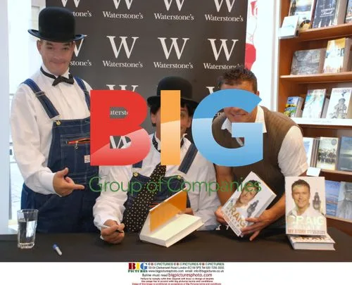 Craig Phillips signs book 'My Story'