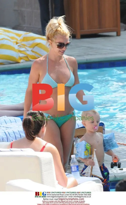 Britney Spears with Sons by Pool