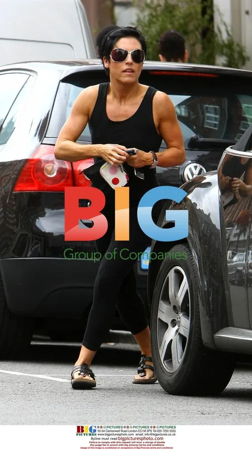 Jessie Wallace leaves gym in London