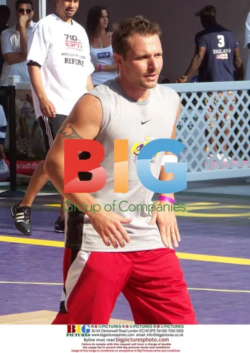 Drew Lachey at Celebrity 3 on 3 Tournament