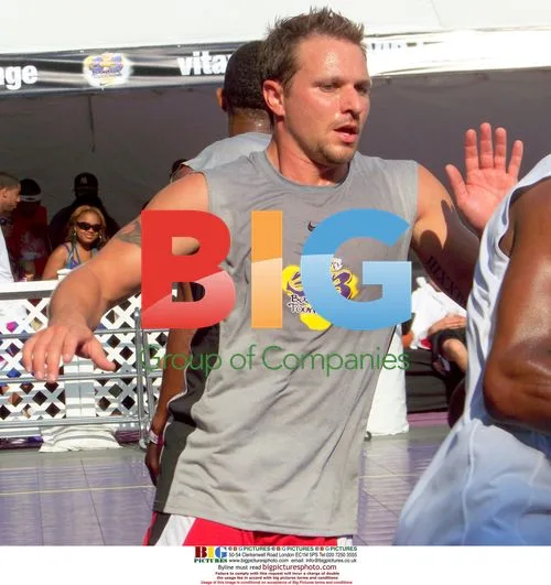 Drew Lachey plays in Celebrity basketball tournament