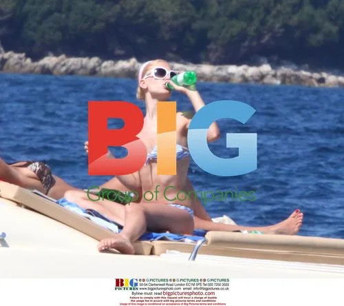 Noemi Letizia on Berlusconi's yacht in Sardinia