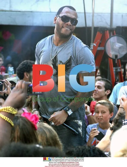 Flo Rida Performs at Today Show Concert