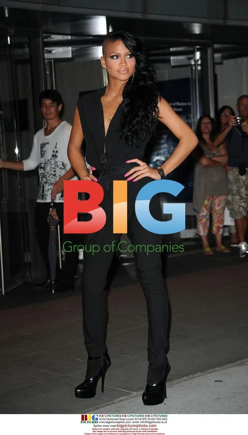 Cassie Arrives at 'The September Issue' Screening