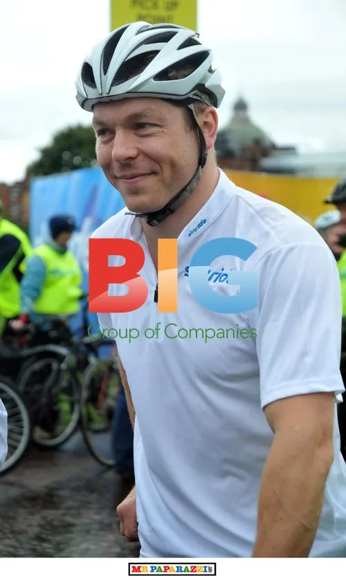 Gethin Jones and Sir Chris Hoy at Skyrider Event