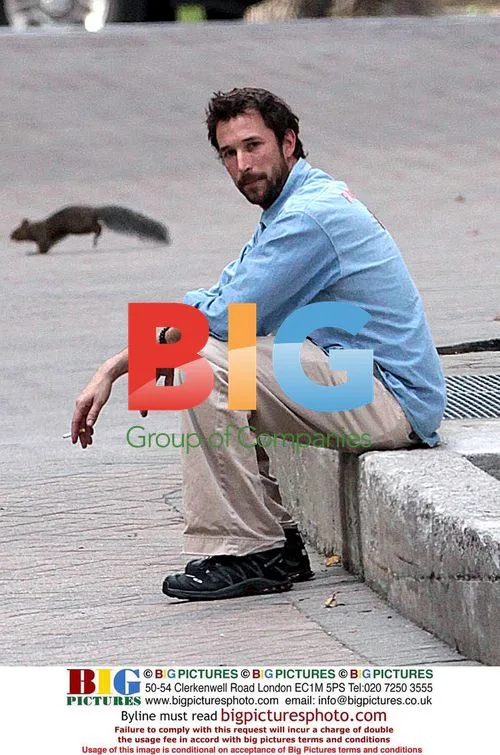 Noah Wyle Spotted on Set Break