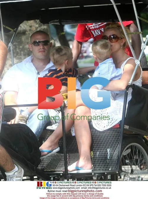 Britney Spears with kids in NYC