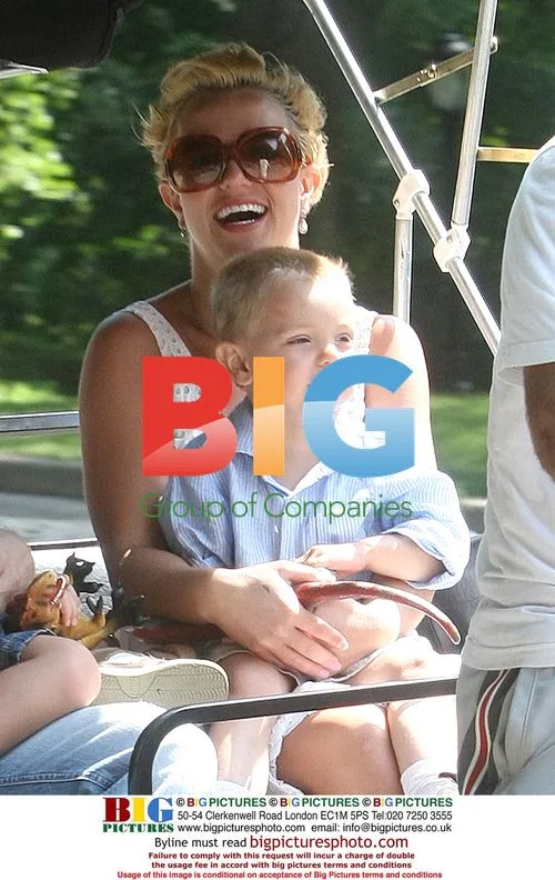 Britney Spears with kids in NYC