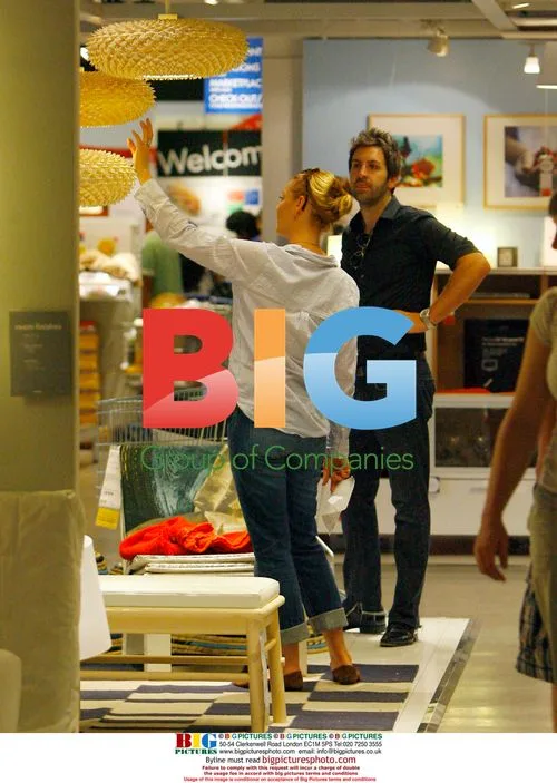Katherine Heigl and Josh Kelly at Ikea