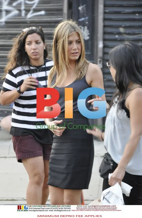 Jennifer Aniston and Gerard Butler on 'The Bounty' Set