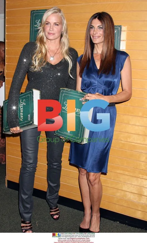 Daryl Hannah and Hilary Shepard promote 'Liebrary'