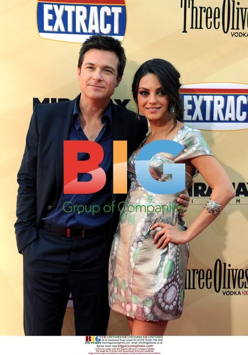 Justin Bateman and Mila Kunis at "Extract" premiere