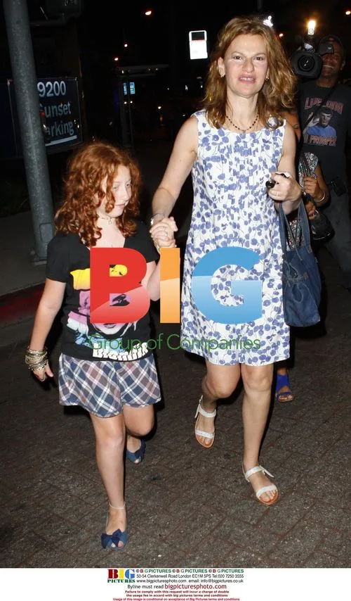 Sandra Bernhard and daughter leave Boa