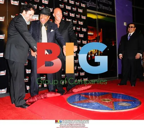 Joe Jackson accepting Michael Jackson's star