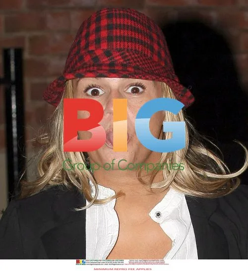 Kerry Katona Picks Up Kids