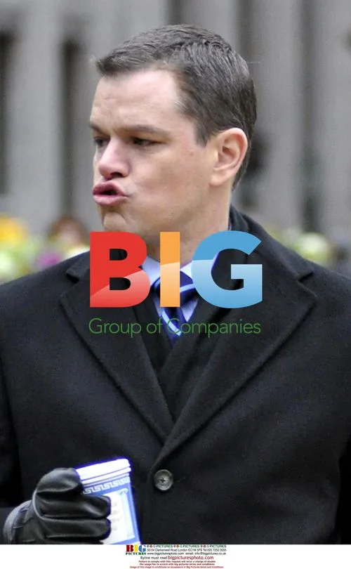 Matt Damon on set of 'The Adjustment Bureau'
