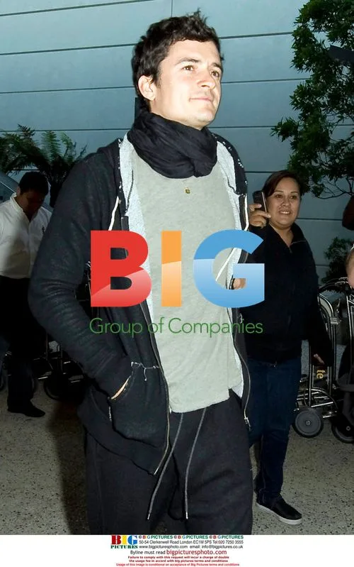 Orlando Bloom arriving at LAX