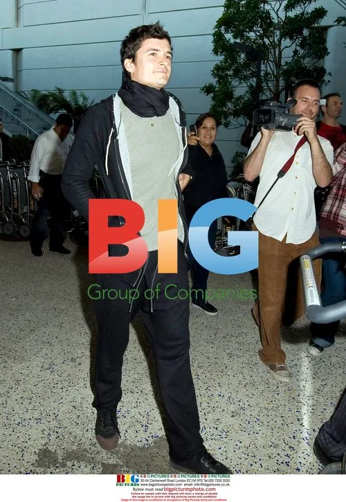 Orlando Bloom Arriving at LAX Airport
