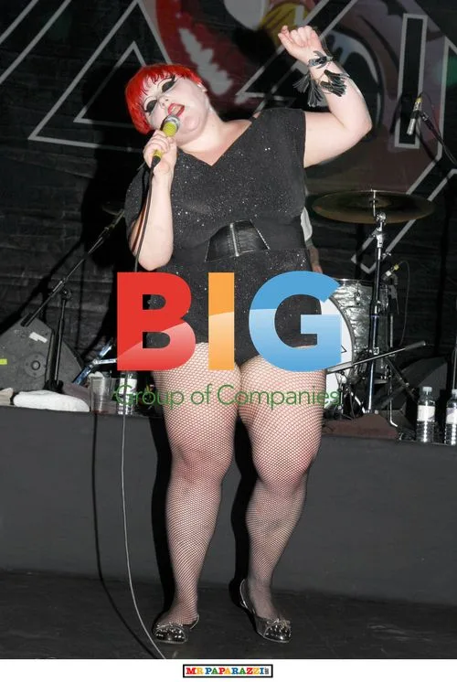 Gossip Performing Live in London