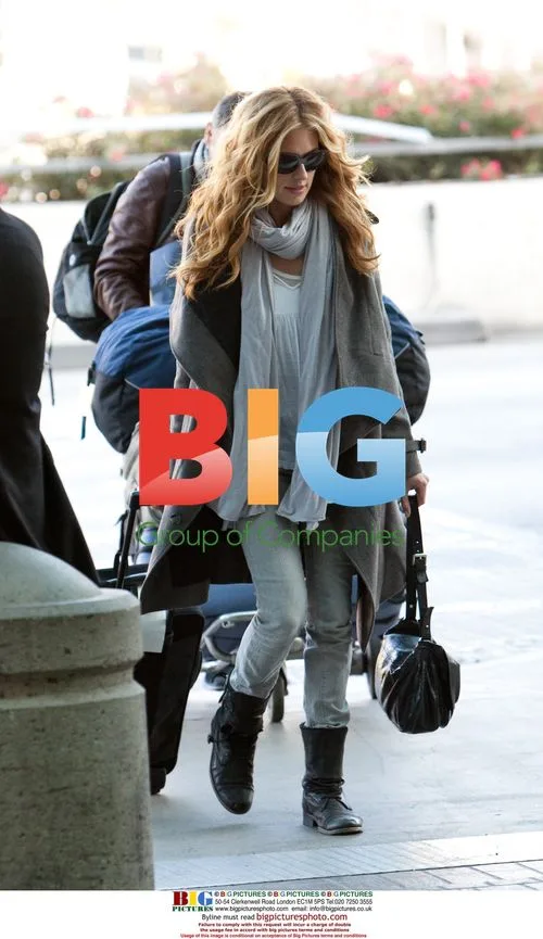 Cat Deeley departs LAX in winter outfit