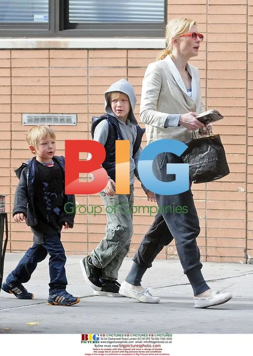 Cate Blanchett picks up sons from school
