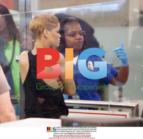 Rihanna Receives Full Body Search at LAX