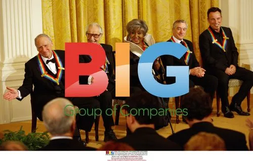 Obama Hosts 2009 Kennedy Center Honorees
