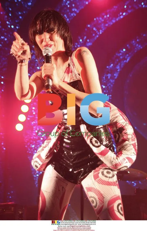 Yeah Yeah Yeahs perform at Manchester Apollo