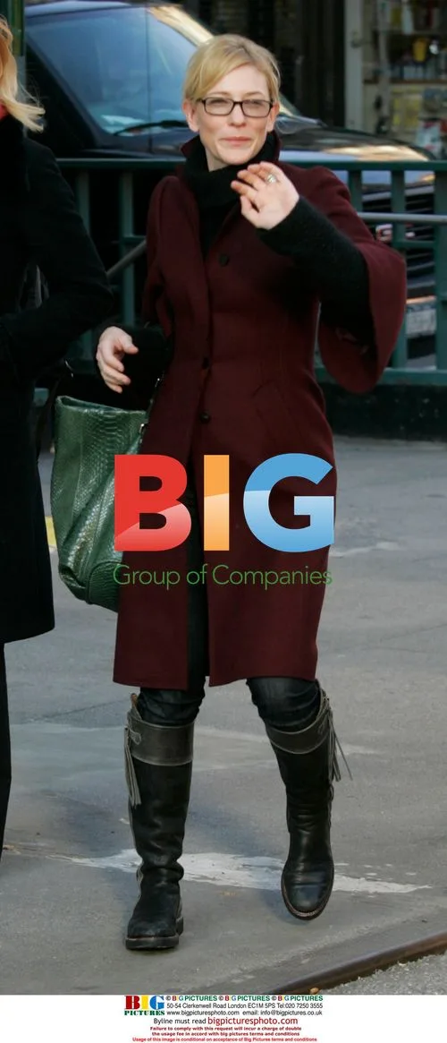 Cate Blanchett hails a cab in NYC