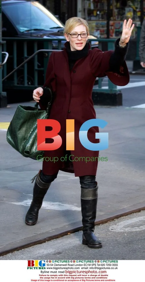 Cate Blanchett hails cab in NYC