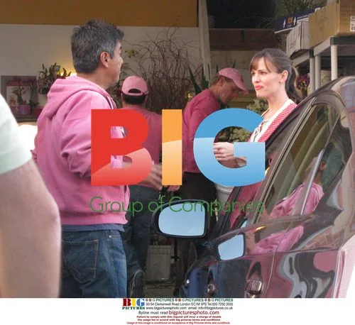 Jennifer Garner and George Lopez film 'Valentines Day'