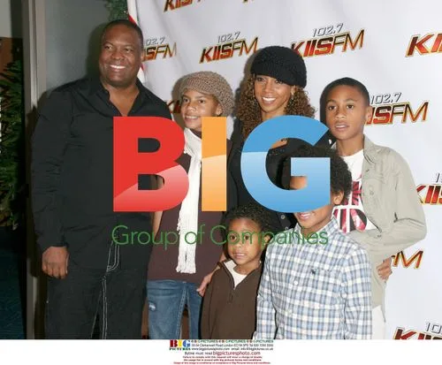 Rodney Peete and family at KIIS FM Jingle Ball 2009