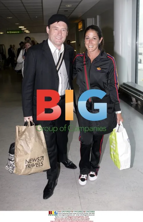Jimmy White Arrives Home After 'I'm a Celebrity'