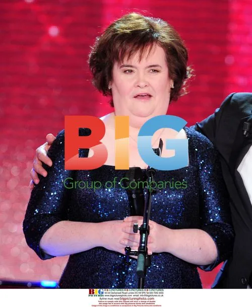 Susan Boyle Performs on French TV