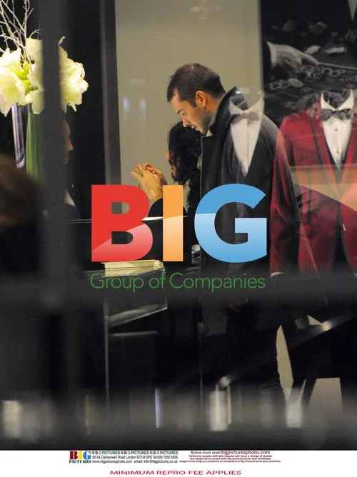 Russell Brand Ring Shopping
