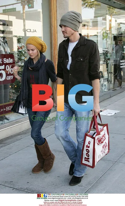Chad Michael Murray and Kenzie Dalton Christmas Shopping