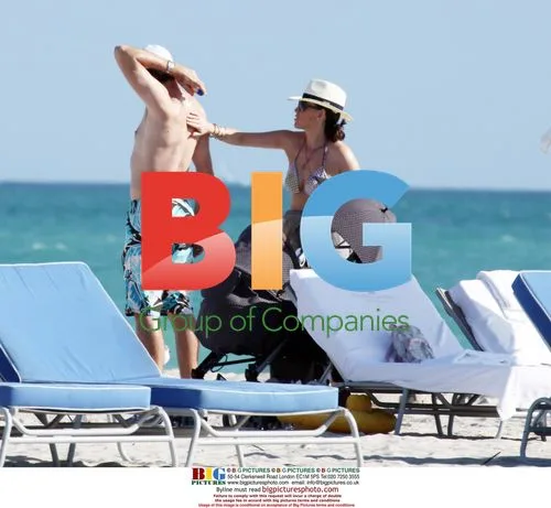 Greg Rusedski and family on Miami beach