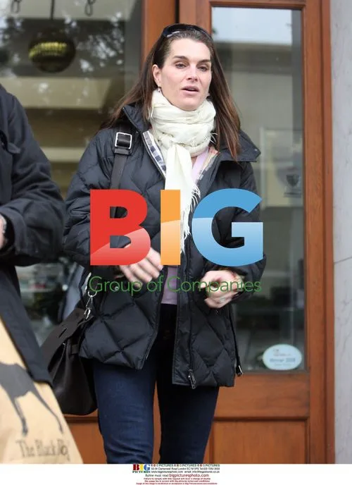 Brooke Shields Shopping in Beverly Hills