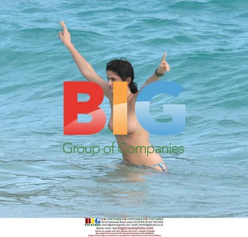 Shermine Shahrivar and Thomas Kretschmann on Caribbean Vacation