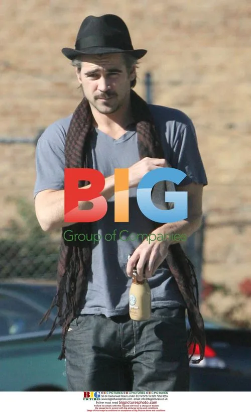 Colin Farrell strolls alone in LA