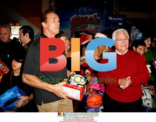 Arnold Schwarzenegger at 'Miracle on 1st Street'