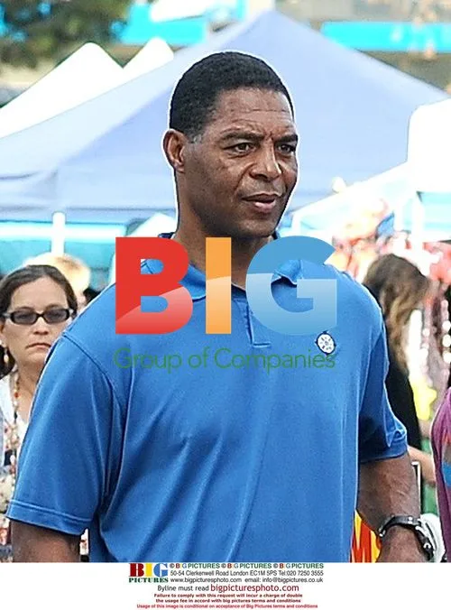 Marcus Allen and Lauren Hunter shop at flea market