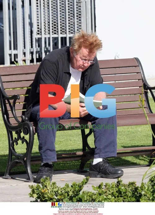 Martin Sheen reading in Venice, CA