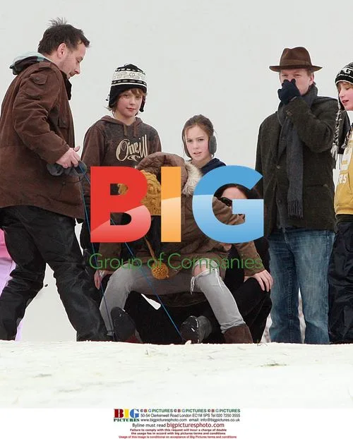 Russell Brand and Katy Perry go sledding in London